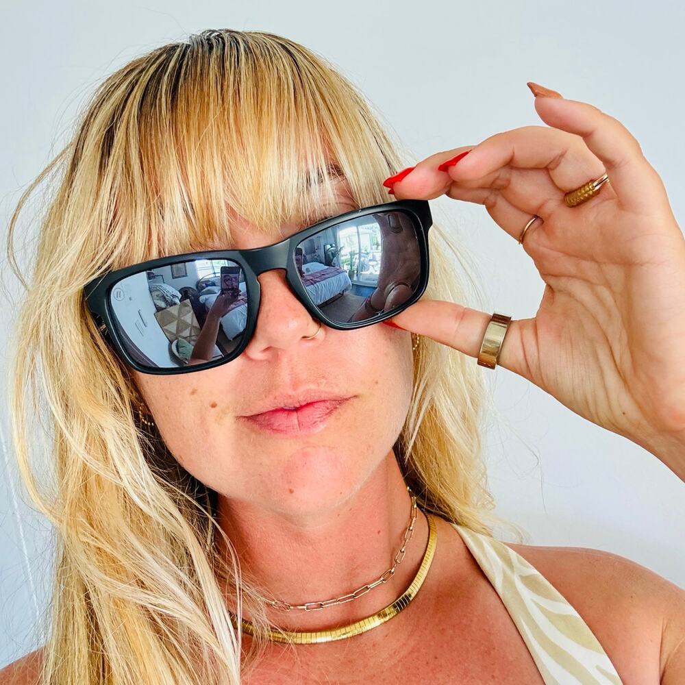 BLENDERS Black Plastic Silver Mirror Lenses Shield Sunglasses Sunnies Unisex